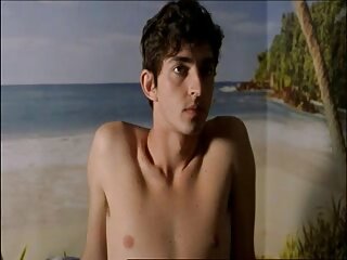 Uzun yerli sex izle boylu adam gizlice kafede minik kızıl saçlı analiz