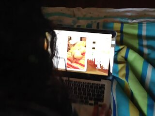 Güzel Mona bir kaç dolar için tam bir yabancı yerli porno grup tarafından doggystyle becerdin alır
